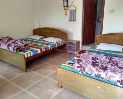 Maa Ananda Mayee Guest House Binsar Bagian luar foto